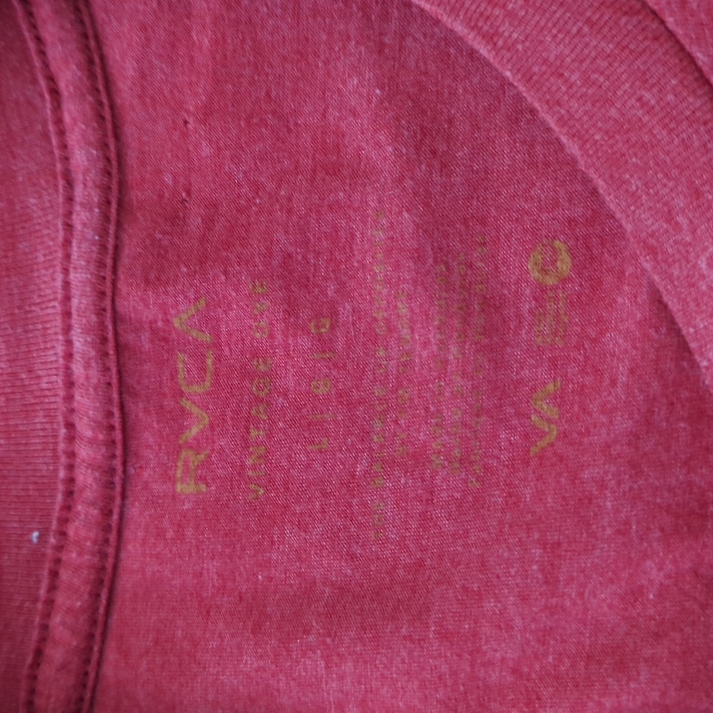 Rvca tshirt - Picture 3 of 3